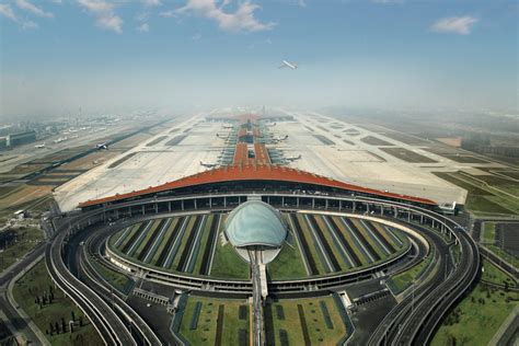 largest airports in asia.